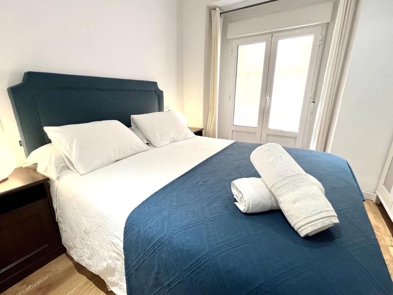 Dplace To Be - Exclusive Apartments In Historic Center Мадрид Номер фото