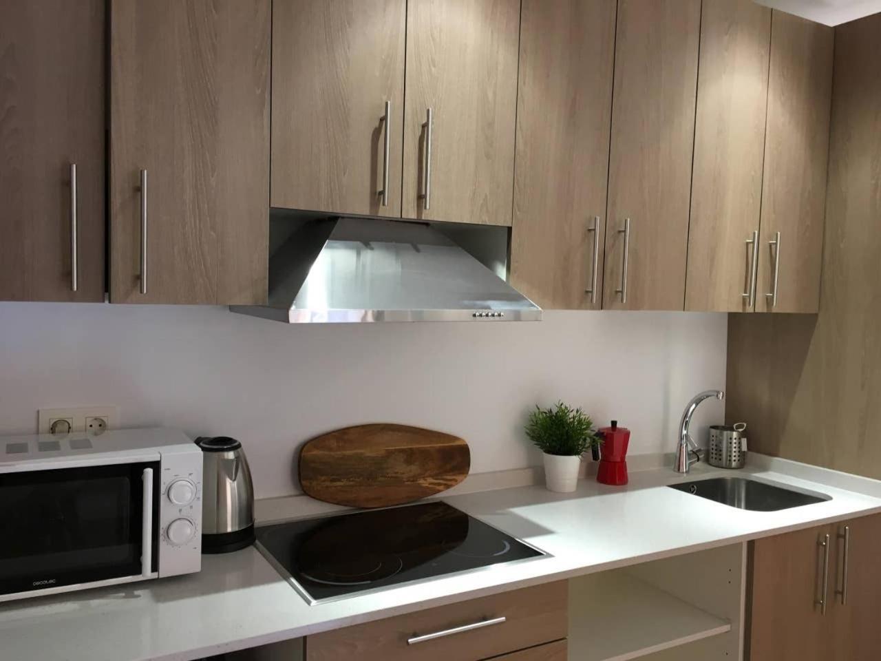 Dplace To Be - Exclusive Apartments In Historic Center Мадрид Номер фото