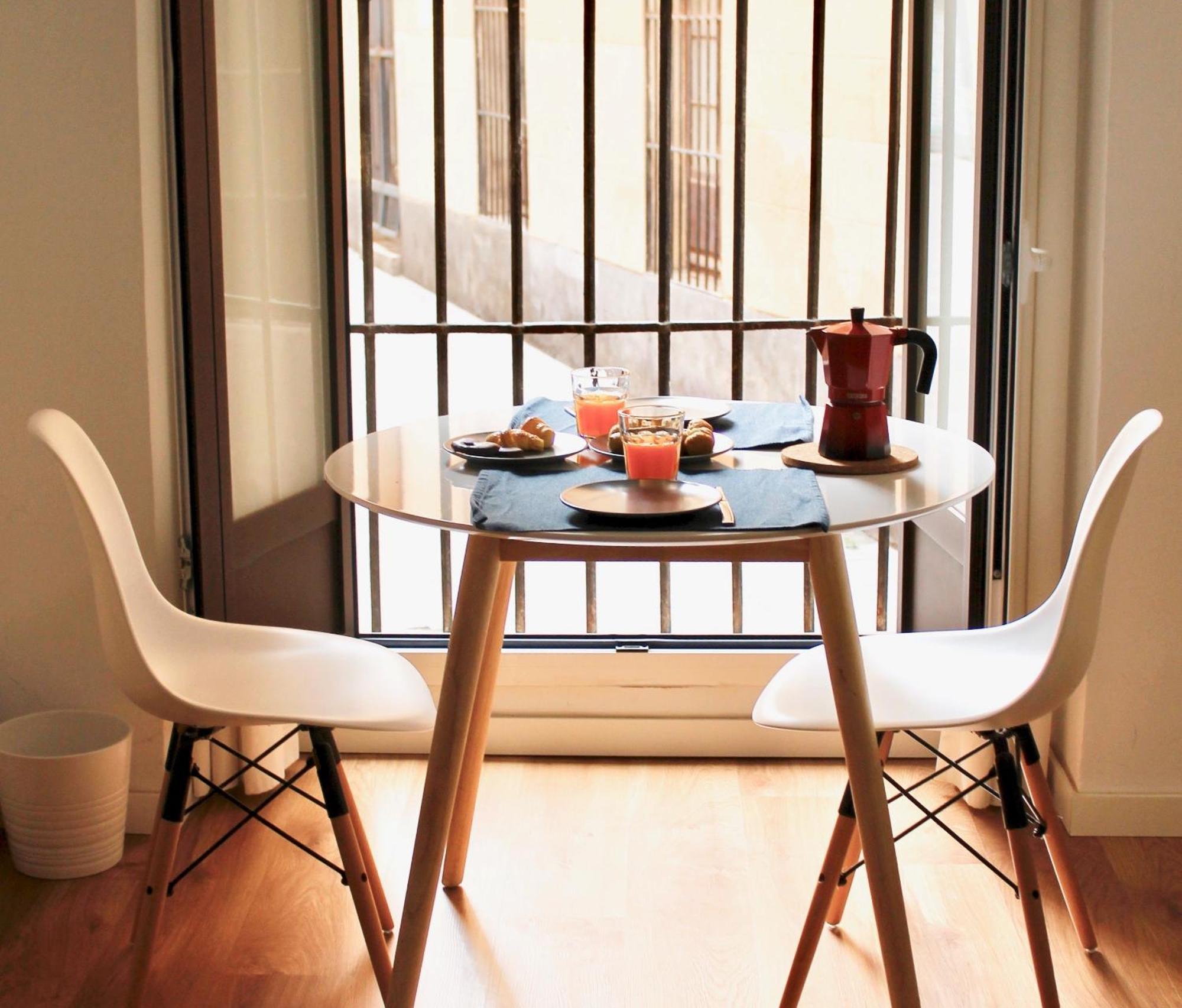 Dplace To Be - Exclusive Apartments In Historic Center Мадрид Номер фото