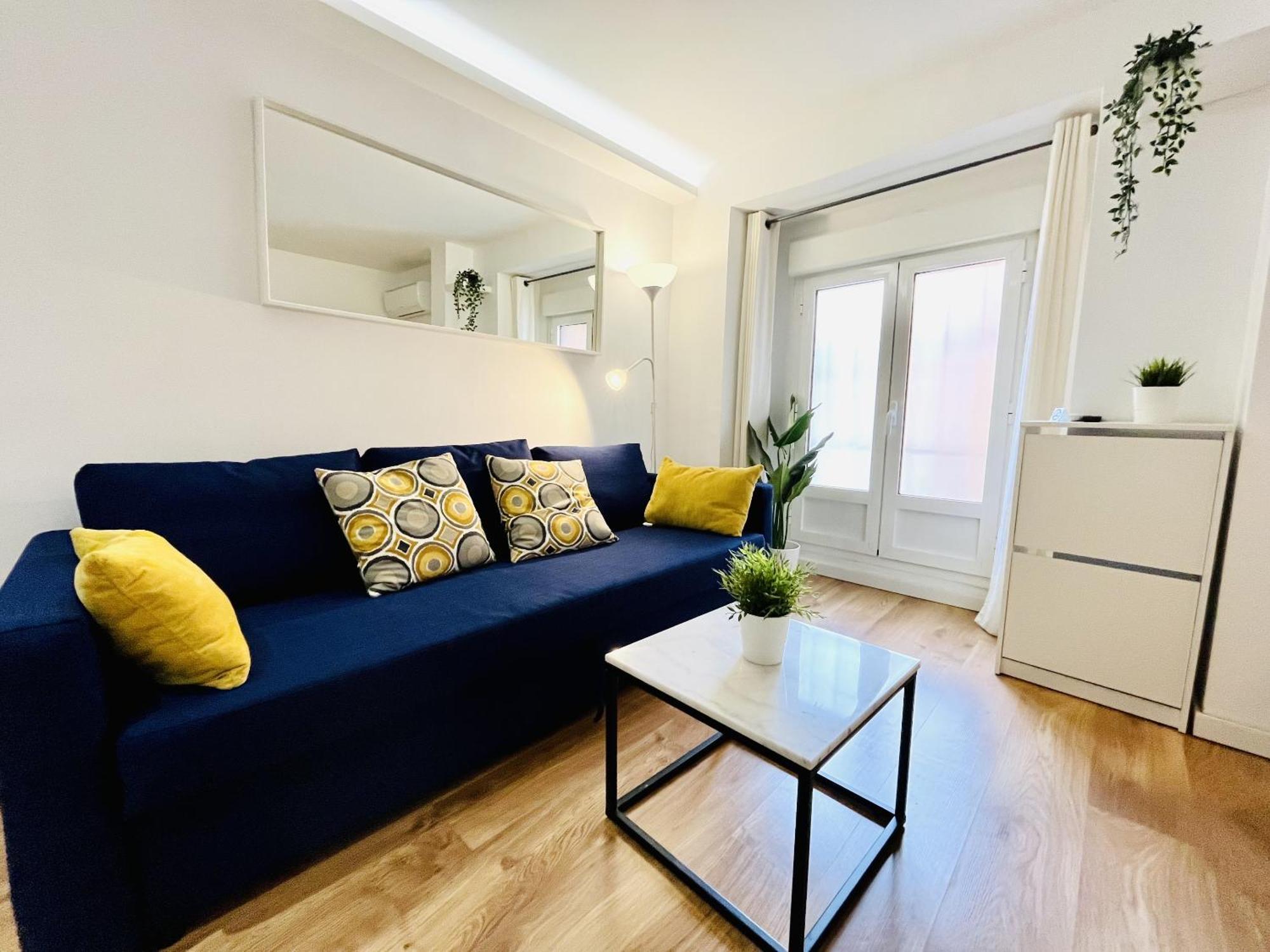 Dplace To Be - Exclusive Apartments In Historic Center Мадрид Номер фото
